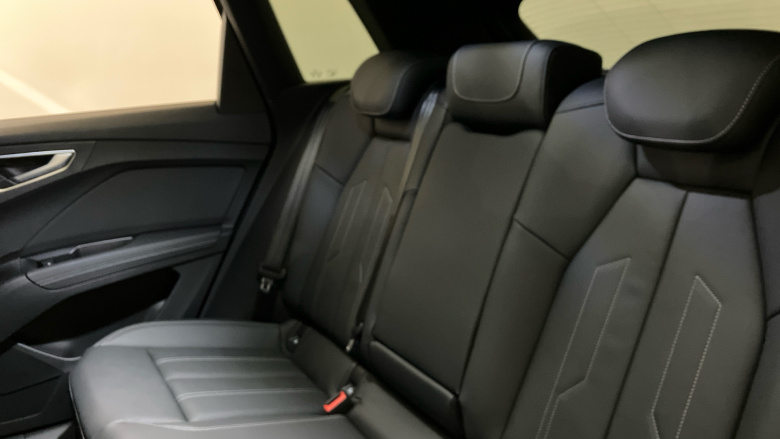 Audi Q4 e-tron 210kW 45 Quattro 82kWh S Line 5dr Auto [Leather] Electric Estate